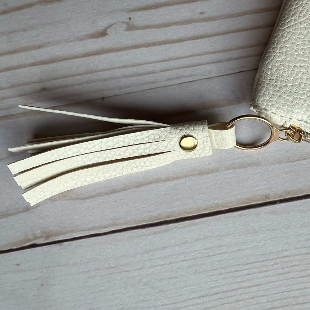Rachel Miriam Eve Clutch Cream Ivory | Rachel Zoe Curateur | Bridal - Picture 8 of 8
